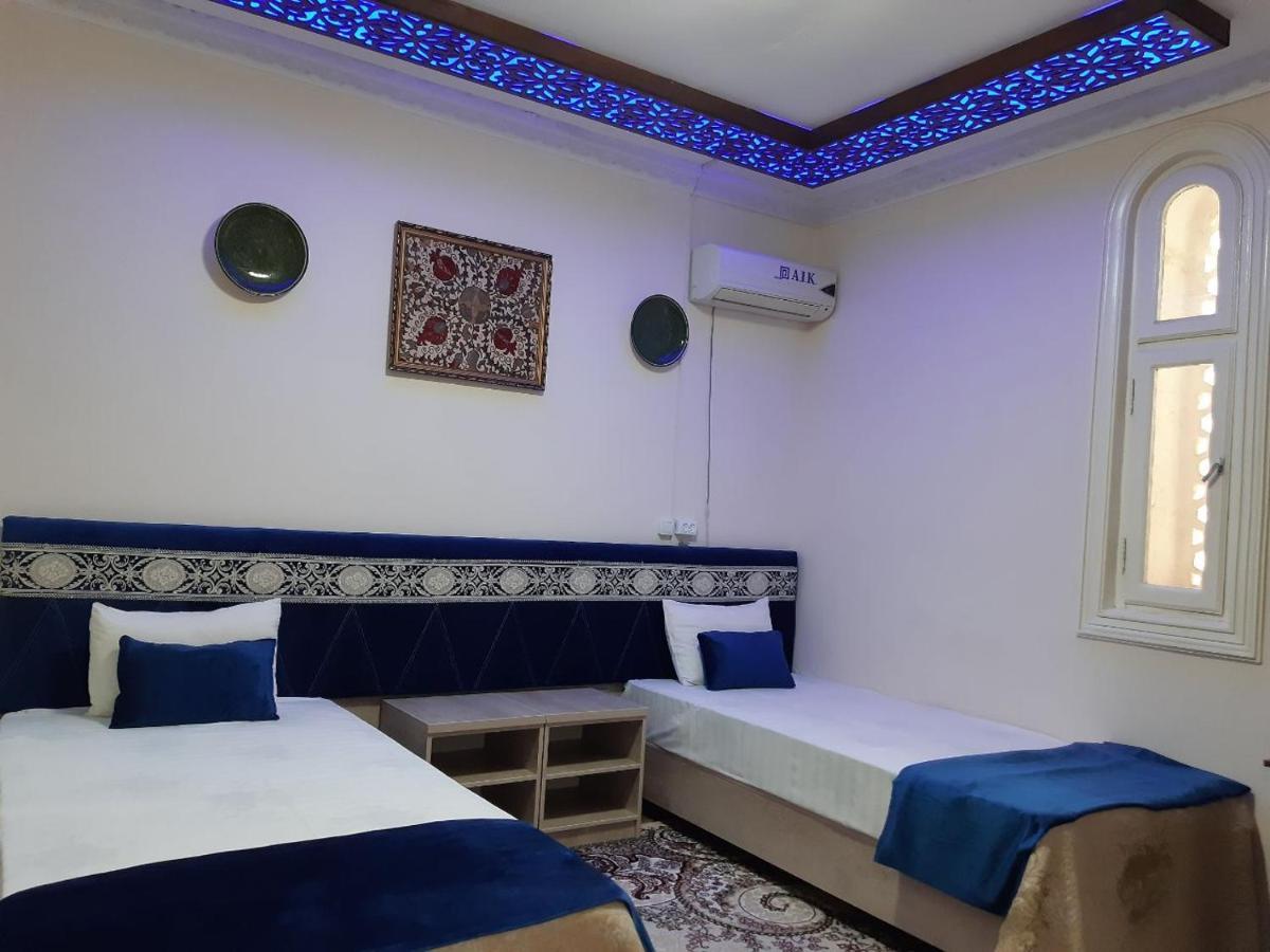 Hotel Rizqiro'Z Boutique Buchara Buitenkant foto