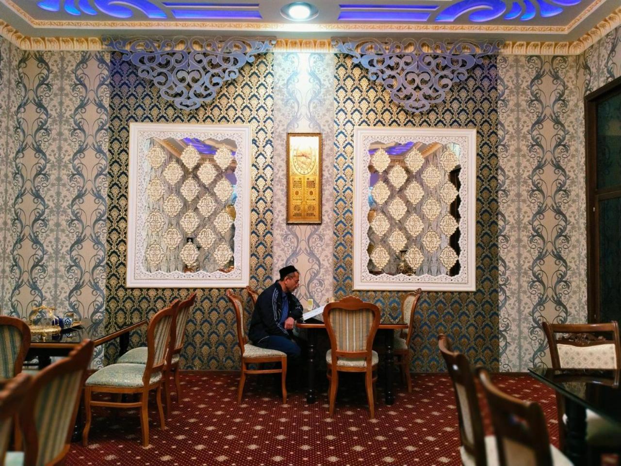 Hotel Rizqiro'Z Boutique Buchara Buitenkant foto