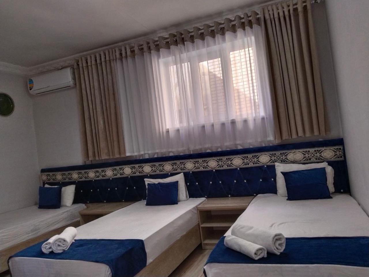 Hotel Rizqiro'Z Boutique Buchara Buitenkant foto