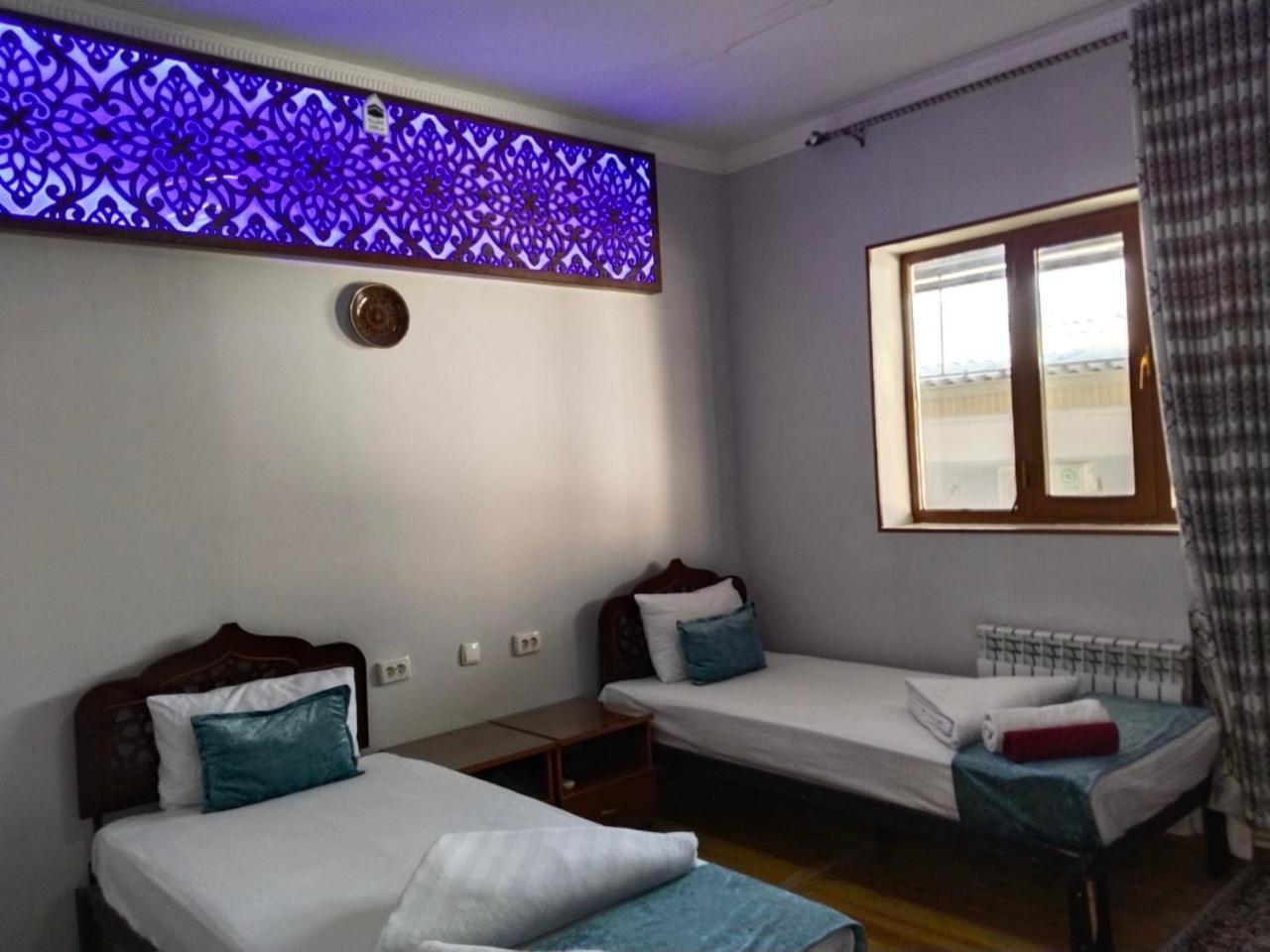 Hotel Rizqiro'Z Boutique Buchara Buitenkant foto