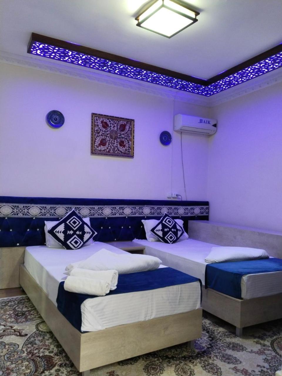 Hotel Rizqiro'Z Boutique Buchara Buitenkant foto